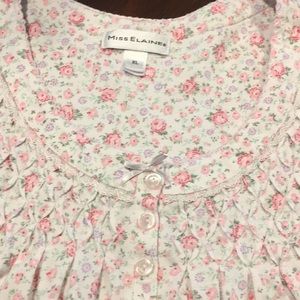 Miss Elaine nightgown XL